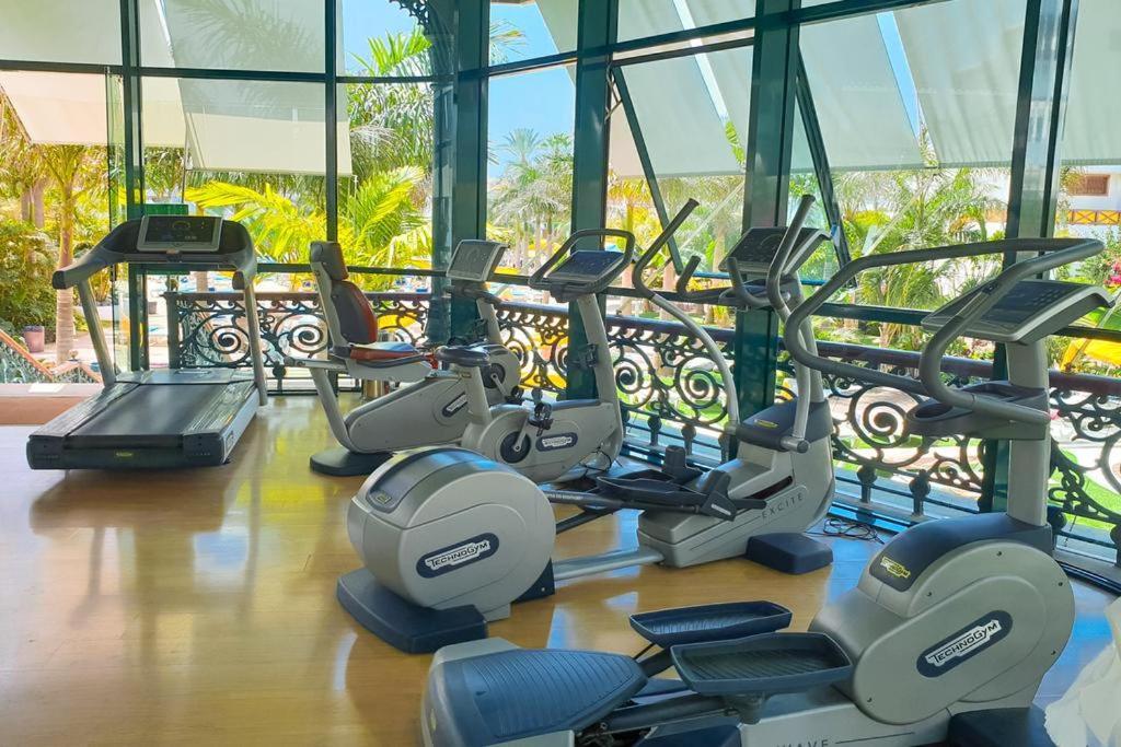 Parque Santiago 3 Luxery Apartment, Playa Las Americas, Arona, Tenerife Плая-де-лас-Америкас Экстерьер фото