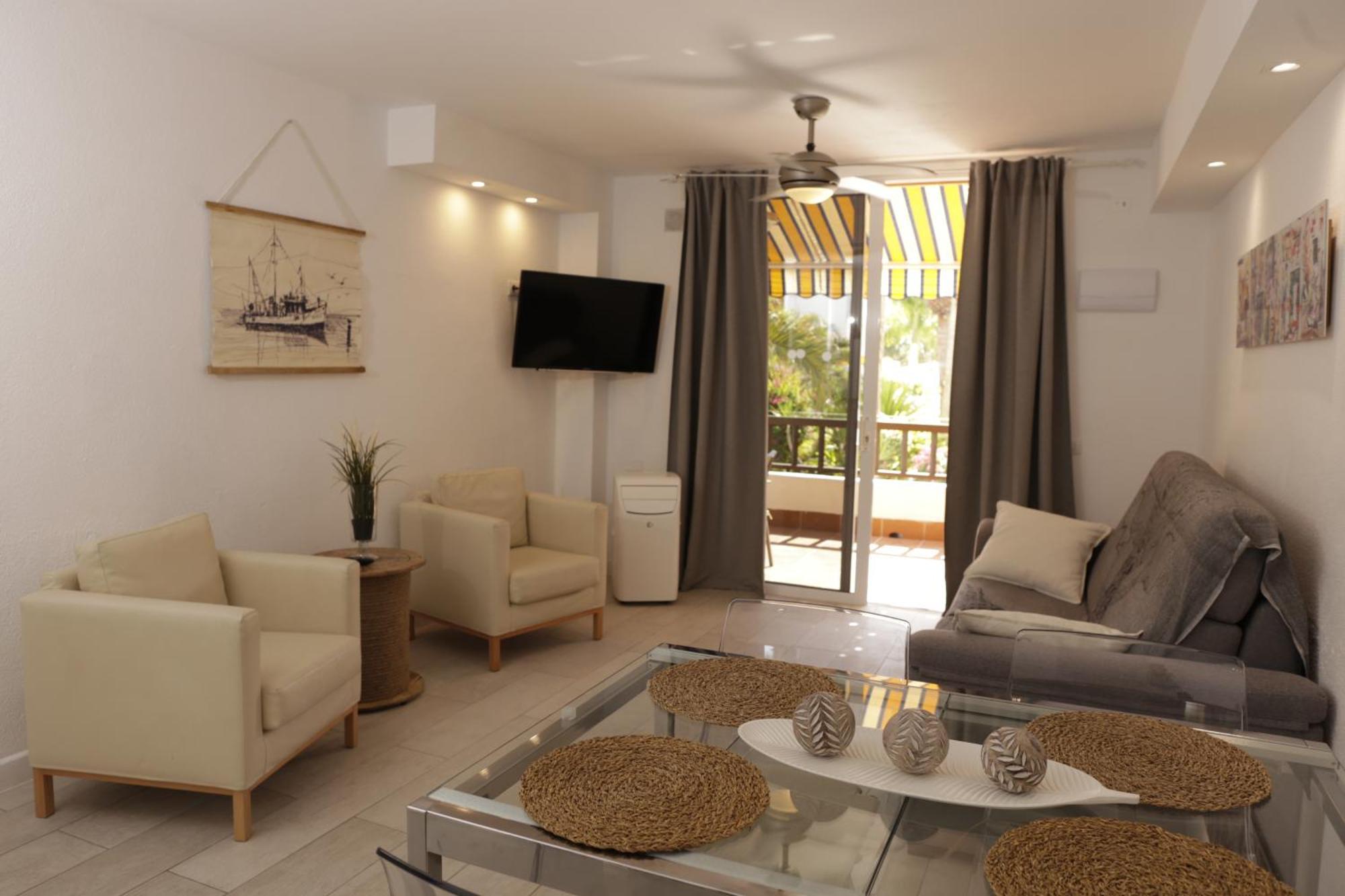 Parque Santiago 3 Luxery Apartment, Playa Las Americas, Arona, Tenerife Плая-де-лас-Америкас Экстерьер фото